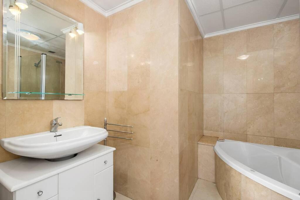 A Beautiful 2 Bedroom Townhouse - Las Cerezas Ciudad Quesada Esterno foto